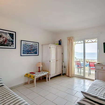 Chaleureux Avec Terrasse Et Parking Au Lavandou - Fr-1-816-2 Apartmán Le Lavandou