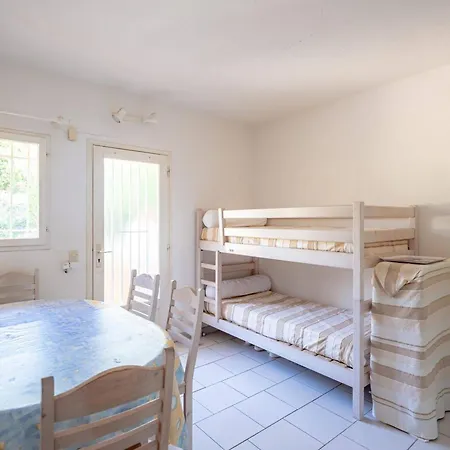 Chaleureux Avec Terrasse Et Parking Au Lavandou - Fr-1-816-2 Apartmán